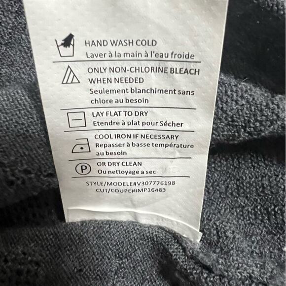 Vince Engineered Mesh CrewNeck Sweater Size Extra Small XS - Picture 8 of 8